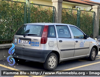 Fiat Punto I serie
Polizia Locale
Comune di Montemilone (PZ)
Parole chiave: Fiat Punto_Iserie