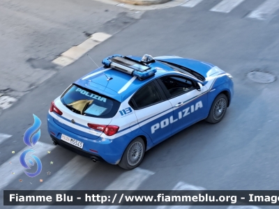 Alfa Romeo Nuova Giulietta restyle
Polizia di Stato
Squadra Volante
POLIZIA M5545
Parole chiave: Alfa-Romeo Nuova_Giulietta_Restyle POLIZIAM5545