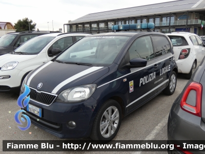 Skoda Citigo
Polizia Locale
Comune di Conversano (BA)
Codice Automezzo: 3
POLIZIA LOCALE YA 809 AM
Parole chiave: Skoda_Citigo