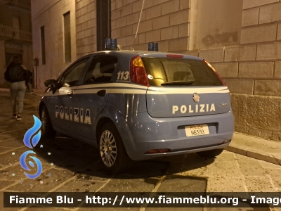 Fiat Grande Punto
Polizia di Stato
POLIZIA H6599
Parole chiave: Fiat Grande_Punto POLIZIAH6599