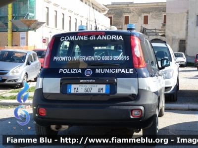 Fiat Nuova Panda II serie
Polizia Municipale
Comune di Andria (Bt)
POLIZIA LOCALE YA 607 AM
Parole chiave: Fiat Nuova Panda_IISerie POLIZIALOCALEYA607AM