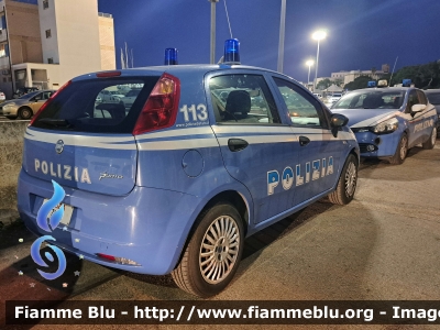 Fiat Grande Punto
Polizia di Stato
POLIZIA F7134
Parole chiave: Fiat Grande_Punto POLIZIAF7134