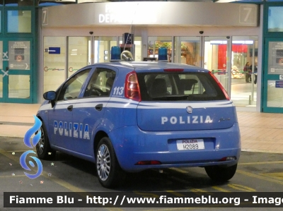 Fiat Grande Punto
Polizia di Stato
POLIZIA H2089
Parole chiave: Fiat Grande_Punto POLIZIAH2089