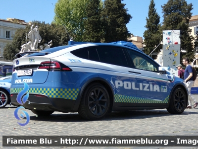 Tesla Model X
Polizia di Stato
Polizia Stradale in servizio sulla rete CAV
Allestimento All.V.In.
POLIZIA M9359

172° Polizia di Stato
Parole chiave: Tesla Model_X POLIZIAM9359