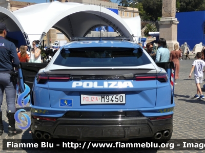 Lamborghini Urus Performante
Polizia di Stato
Polizia Stradale
Allestimento Lamborghini/Focaccia
POLIZIA M9450

172° Polizia di Stato
Parole chiave: Lamborghini Urus Performante POLIZIAM9450