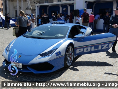 Lamborghini Huracàn LP 610-4
Polizia di Stato
Polizia Stradale
Allestita Lamborghini
Decorazione grafica Artlantis
POLIZIA H8862

172° Polizia di Stato
Parole chiave: Lamborghini Huracàn LP610-4 POLIZIAH8862