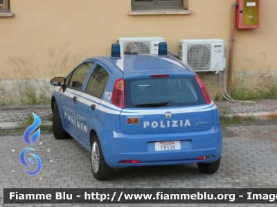 Fiat Grande Punto
Polizia di Stato
Polizia Ferroviaria
POLIZIA F8539
Parole chiave: Fiat Grande_Punto POLIZIAF8539