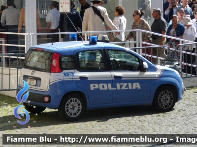 Fiat Nuova Panda II serie
Polizia di Stato
Allestimento NCT Nuova Carrozzeria Torinese
Decorazione Grafica Artlantis
POLIZIA N5294
Parole chiave: Fiat Nuova Panda_IIserie POLIZIAN5294