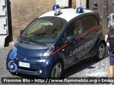 Mitsubishi I-Miev
Carabinieri
CC DI 578
Parole chiave: Mitsubishi I-Miev CCDI578