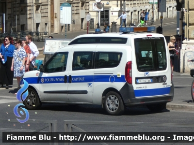 Fiat Doblò XL IV serie
Polizia Roma Capitale
Ufficio Mobile
Allestimento Elevox
Codice Automezzo: 580
POLIZIA LOCALE YA 162 AR
Parole chiave: Fiat Doblò_XL_IVserie POLIZIALOCALEYA162AR