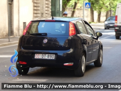 Fiat Punto VI serie
Carabinieri
Reggimento Corazzieri
CC DT 890
Parole chiave: Fiat Punto_VIserie CCDT890 Corazzieri