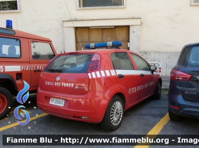 Fiat Grande Punto
Vigili del Fuoco
Comando Provinciale di Roma
VF 25045
Parole chiave: Fiat Grande_Punto VF25045