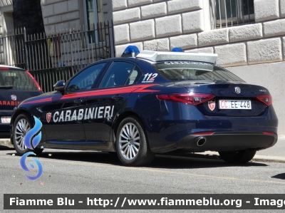 Alfa Romeo Nuova Giulia
Carabinieri
Reparto Carabinieri presso il Quirinale
Allestimento FCA
CC EE 448
Parole chiave: Alfa-Romeo Nuova Giulia CCEE448