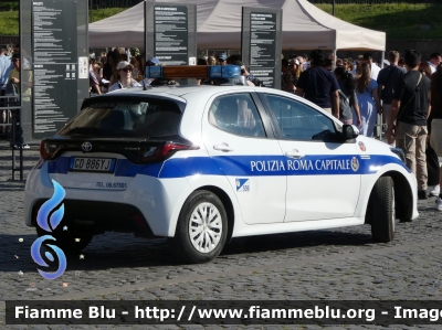 Toyota Yaris Hybrid IV serie
Polizia Roma Capitale
Allestimento Elevox
Codice Automezzo: 559
Parole chiave: Toyota Yaris_Hybrid_IVserie