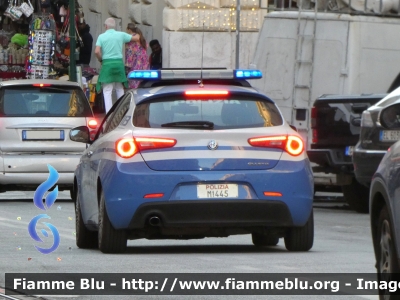 Alfa Romeo Nuova Giulietta restyle
Polizia di Stato
Allestimento NCT Nuova Carrozzeria Torinese
Decorazione Grafica Artlantis
POLIZIA M1445
Parole chiave: Alfa-Romeo Nuova Giulietta_restyle POLIZIAM1445