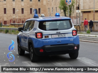 Jeep Renegade
Polizia di Stato
Polizia Ferroviaria
POLIZIA N5949
Parole chiave: Jeep Renegade POLIZIAN5949