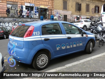 Fiat Grande Punto
Polizia di Stato
Polizia Ferroviaria
POLIZIA F8539
Parole chiave: Fiat Grande_Punto POLIZIAF8539