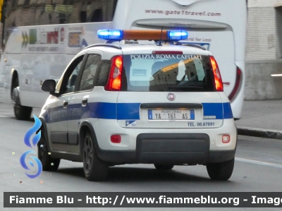 Fiat Nuova Panda II serie Hybrid
Polizia Roma Capitale
Allestimento Elevox
Codice Automezzo: 653
POLIZIA LOCALE YA 161 AS
Parole chiave: Fiat Nuova Panda_IIserie_Hybrid POLIZIALOCALEYA161AS