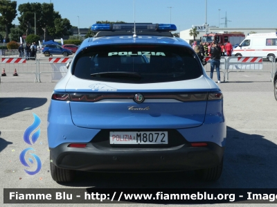 Alfa Romeo Tonale
Polizia di Stato
Squadra Volante
Allestimento FCA
POLIZIA M8072
Parole chiave: Alfa-Romeo Tonale POLIZIAM8072