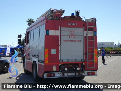 Volvo FL 280 III serie
Vigili del Fuoco
Comando Provinciale di Bari
AutoPompaSerbatoio allestimento BAI
VF 25711
Parole chiave: Volvo FL_280_IIIserie VF25711