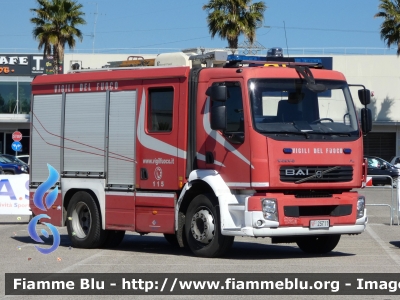 Volvo FL 280 III serie
Vigili del Fuoco
Comando Provinciale di Bari
AutoPompaSerbatoio allestimento BAI
VF 25711
Parole chiave: Volvo FL_280_IIIserie VF25711