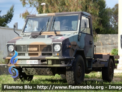 Iveco VM90
Aeronautica Militare
AM CC 692
Parole chiave: Iveco VM90 AMCC692