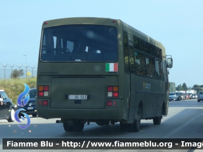 Iveco Cacciamali 100E18
Esercito Italiano
EI BG 561
Parole chiave: Iveco Cacciamali_100E18 EIBG561