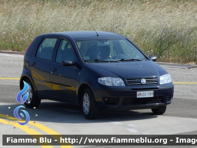 Fiat Punto III serie
Aeronautica Militare
AM CC 789
Parole chiave: Fiat Punto_IIIserie AMCC789