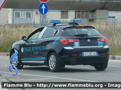 Alfa Romeo Nuova Giulietta restyle
Polizia Metropolitana di Bari (BA)
(ex Polizia Provinciale)
Codice Automezzo: 1
POLIZIA LOCALE YA 492 AK
Parole chiave: Alfa-Romeo Nuova Giulietta_restyle POLIZIALOCALEYA492AK