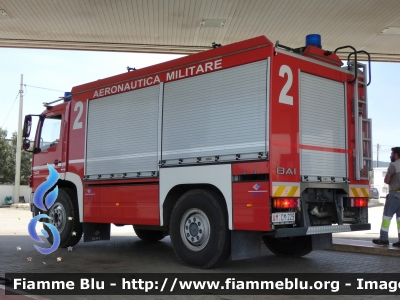 Mercedes-Benz Atego 1222 4x4 III serie
Aeronautica Militare
Aeroporto Centocelle Q.G. COMAER
Servizio Antincendio
Allestimento BAI
AM CM 229
Parole chiave: Mercedes-Benz Atego_1222_4x4_IIIserie AMCM229