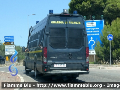 Iveco Daily VI serie restyle
Guardia di Finanza
Automezzo Protetto per Ordine Pubblico
Allestimento Sperotto
GdiF 953 BQ
Parole chiave: Iveco Daily_VIserie_restyle GdiF953BQ