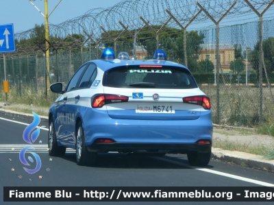 Fiat Nuova Tipo restyle
Polizia di Stato
Polizia Stradale
POLIZIA M6741
Parole chiave: Fiat Nuova Tipo_restyle POLIZIAM6741