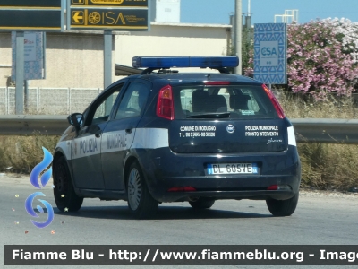 Fiat Grande Punto
Polizia Locale
Comune di Modugno (BA)
Parole chiave: Fiat Grande_Punto 