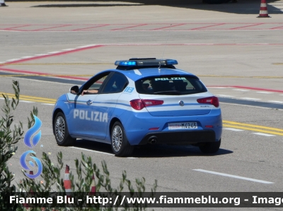 Alfa Romeo Nuova Giulietta restyle
Polizia di Stato
Allestimento NCT Nuova Carrozzeria Torinese
Decorazione Grafica Artlantis
POLIZIA M4243
Parole chiave: Alfa-Romeo Nuova Giulietta_restyle POLIZIAM4243