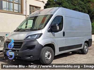 Fiat Ducato X290
Aeronautica Militare
AM CR 644
Parole chiave: Fiat Ducato_X290 AMCR644