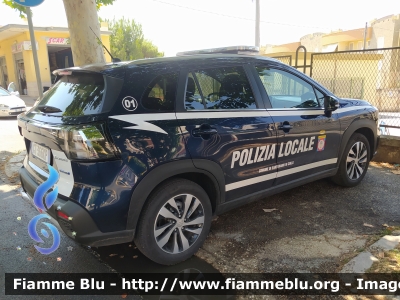 Suzuki S-Cross Hybrid
Polizia Locale
Comune di Santeramo in Colle (BA)
Codice Automezzo: 01
Parole chiave: Suzuki S-Cross_Hybrid