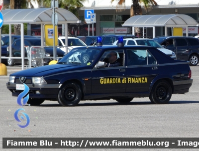 Alfa Romeo 75 II serie
Guardia di Finanza
GdiF 276 AC
Club Alfisti in Pattuglia
Parole chiave: Alfa-Romeo 75_IIserie GdiF276AC