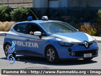 Renault Clio IV serie
Polizia di Stato
Allestimento Focaccia
Decorazione Grafica Artlantis
POLIZIA M0529
Parole chiave: Renault Clio_IVserie POLIZIAM0529