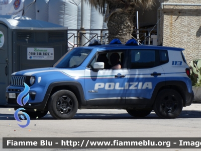 Jeep Renegade restyle
Polizia di Stato
Allestimento FCA
POLIZIA M6595
Parole chiave: Jeep Renegade_restyle POLIZIAM6595