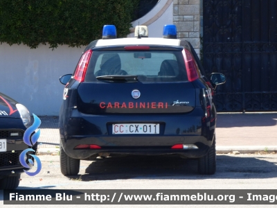 Fiat Grande Punto
Carabinieri
CC CX 011
Parole chiave: Fiat Grande_Punto CCCX011