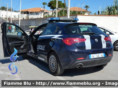 Alfa Romeo Nuova Giulietta restyle
Polizia Locale
Comune di Trani (BT)
Codice Automezzo: 10
POLIZIA LOCALE YA 246 AA
Parole chiave: Alfa-Romeo Nuova Giulietta_restyle POLIZIALOCALEYA246AA