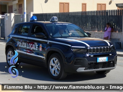 Jeep Avenger
Polizia Locale
Comune di Trani (BT)
Allestimento Futura Veicoli Speciali
Codice Automezzo: 16
POLIZIA LOCALE YA 340 AE
Parole chiave: Jeep Avenger POLIZIALOCALEYA340AE