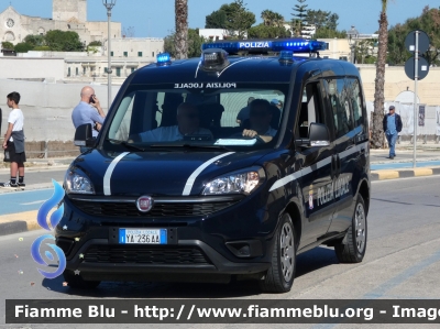 Fiat Doblò IV serie
Polizia Locale
Comune di Trani (BT)
POLIZIA LOCALE YA 236 AA
Parole chiave: Fiat Doblò_IVserie POLIZIALOCALEYA236AA