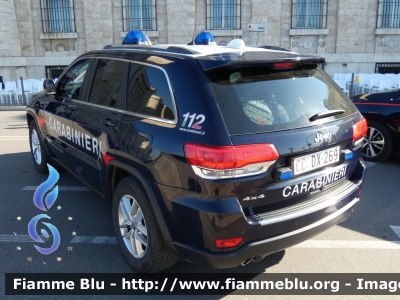 Jeep Grand Cherokee IV serie restyle
Carabinieri
Aliquote di Primo Intervento
Allestimento Repetti
CC DX 269
Parole chiave: Jeep Grand Cherokee_IVserie_restyle CCDX269