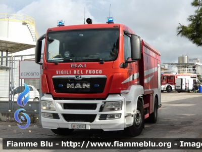 Man TGS 18.320 I serie
Vigili del Fuoco
Comando Provinciale di Bari
Distaccamento Permanente di Corato
AutoBottePompa allestimento Bai
VF 28563
Parole chiave: Man TGS_18.320_Iserie VF28563