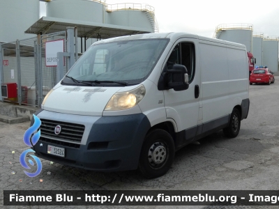 Fiat Ducato X250
Vigili del Fuoco
Comando Provinciale di Bari
VF 32524
Parole chiave: Fiat Ducato_X250 VF32524