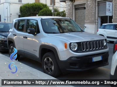 Jeep Renegade
Polizia di Stato
Parole chiave: Jeep Renegade