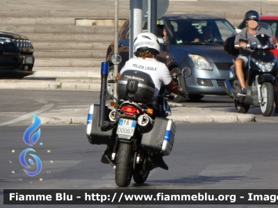 Bmw F650GS II serie
Polizia Locale
Comune di Bari
POLIZIA LOCALE YA 00087
Parole chiave: Bmw F650GS_IIserie POLIZIALOCALEYA00087