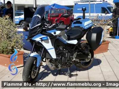 Yamaha Tracer 9
Polizia di Stato
Squadra Volante
Allestimento Elevox
POLIZIA G3475
Parole chiave: Yamaha Tracer_9 POLIZIAG3475 FieraDelLevante2024