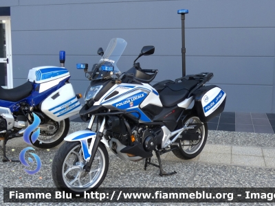 Honda NC750X DCT
Polizia Locale
Comune di Bari
Allestimento Bertazzoni
Codice Moto: 48
POLIZIA LOCALE YA 00218
Parole chiave: Honda NC750X_DCT POLIZIALOCALEYA00218 FieraDelLevante2024